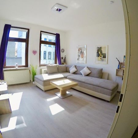 Vivid - Studioapartment Mit Balkon - Netflix - Wlan Wilhelmshaven Luaran gambar