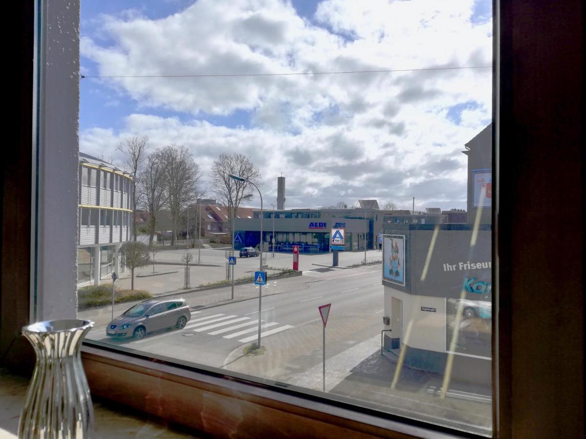 Vivid - Studioapartment Mit Balkon - Netflix - Wlan Wilhelmshaven Luaran gambar